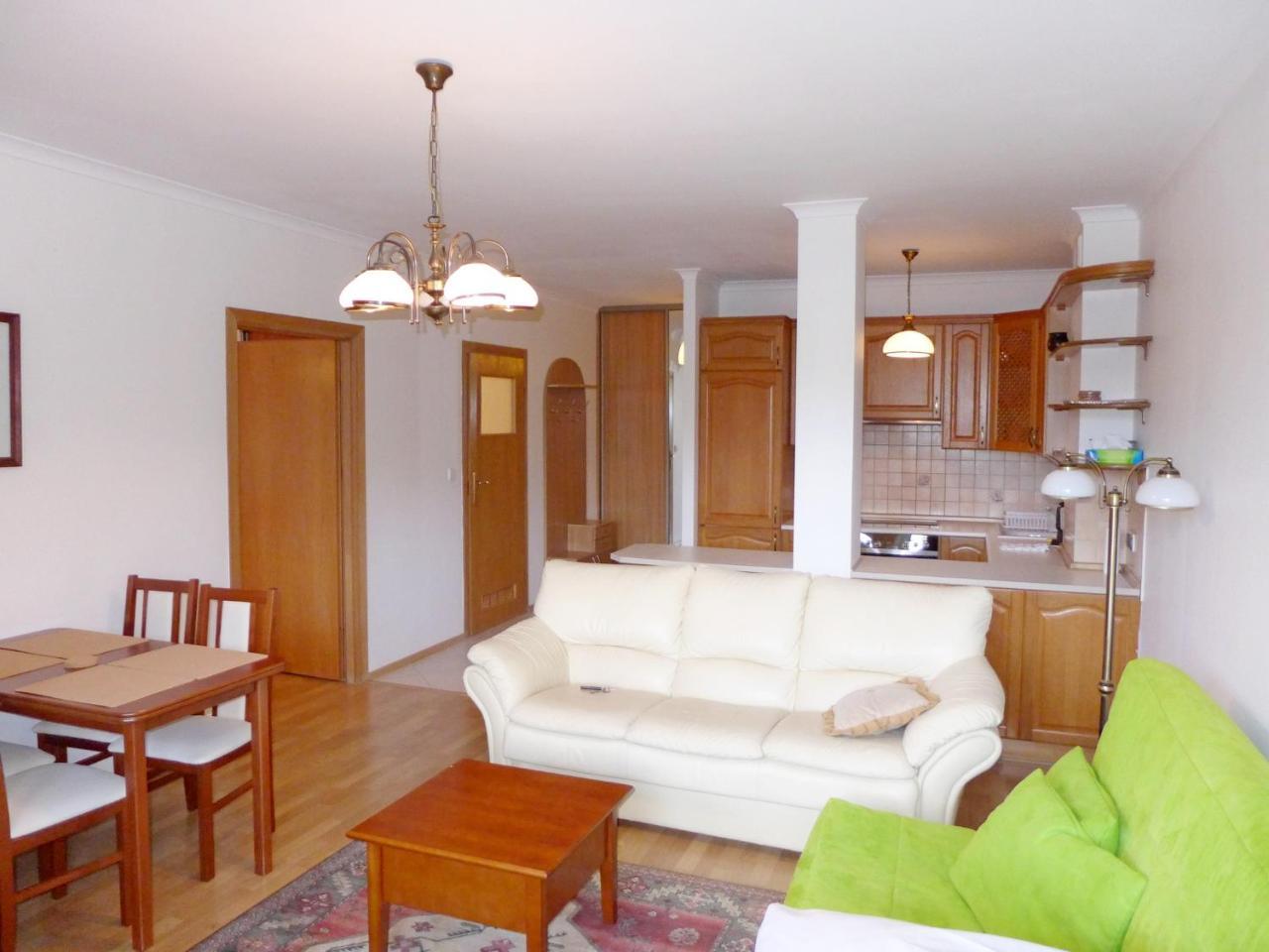 Apartment Gorska 54 Щирк Екстериор снимка